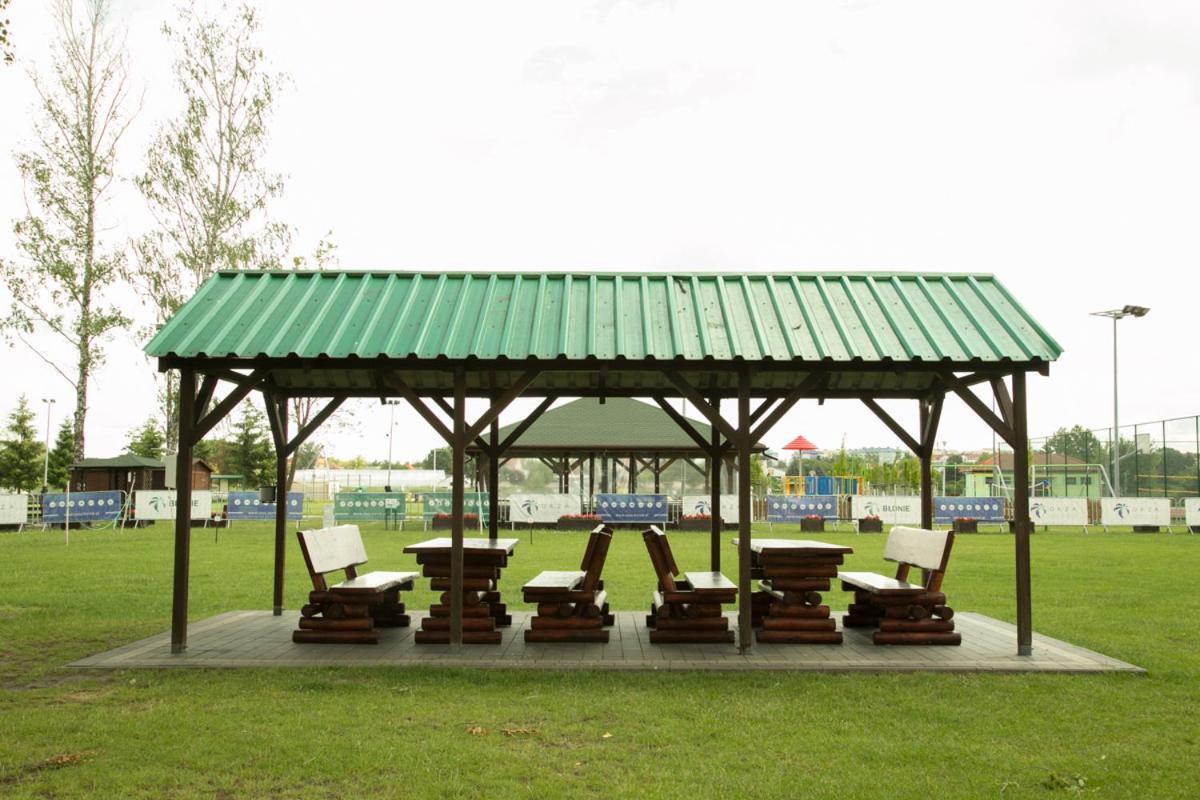 Camping Oaza Błonie Kórnik Domki Standard - 3 pokoje Exterior foto