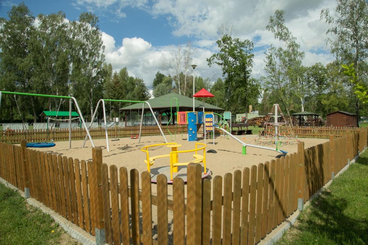 Camping Oaza Błonie Kórnik Domki Standard - 3 pokoje Exterior foto