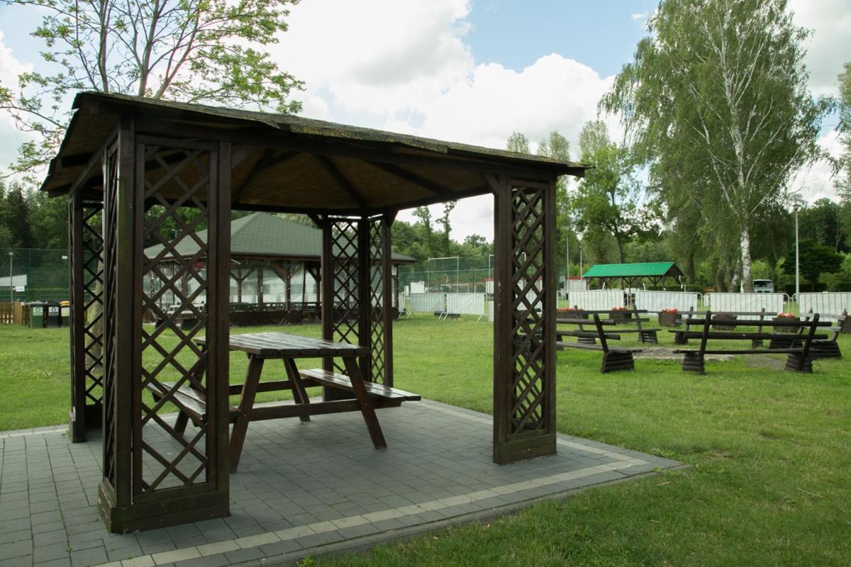 Camping Oaza Błonie Kórnik Domki Standard - 3 pokoje Exterior foto