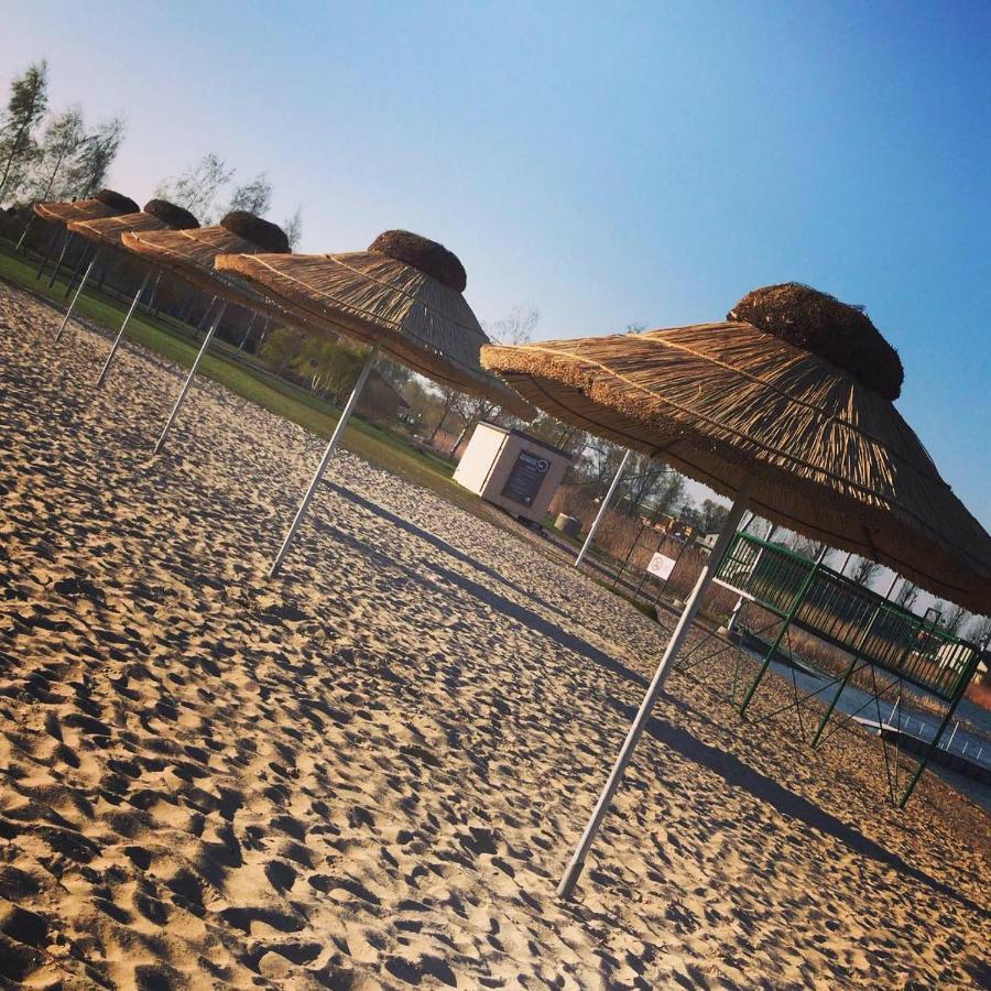 Camping Oaza Błonie Kórnik Domki Standard - 3 pokoje Exterior foto