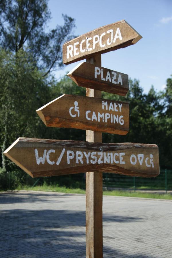 Camping Oaza Błonie Kórnik Domki Standard - 3 pokoje Exterior foto